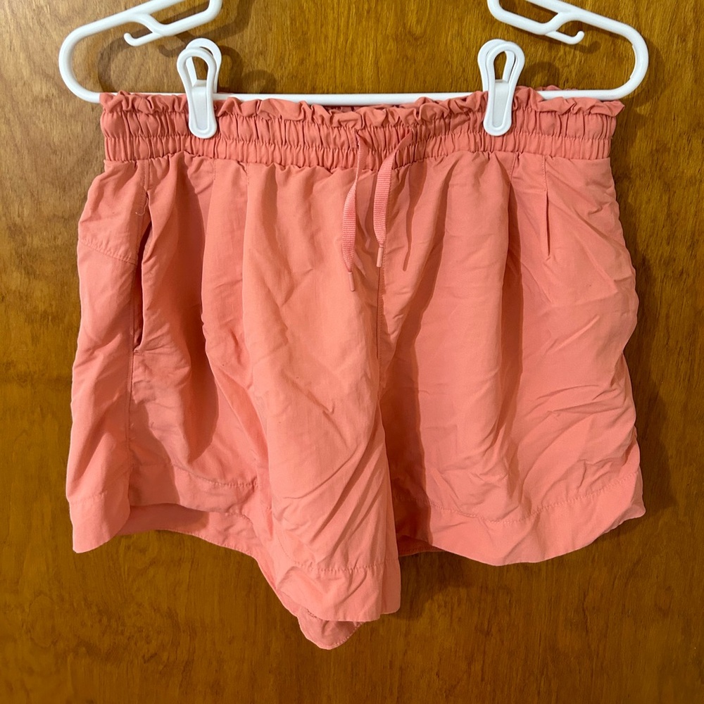 All in motion shorts